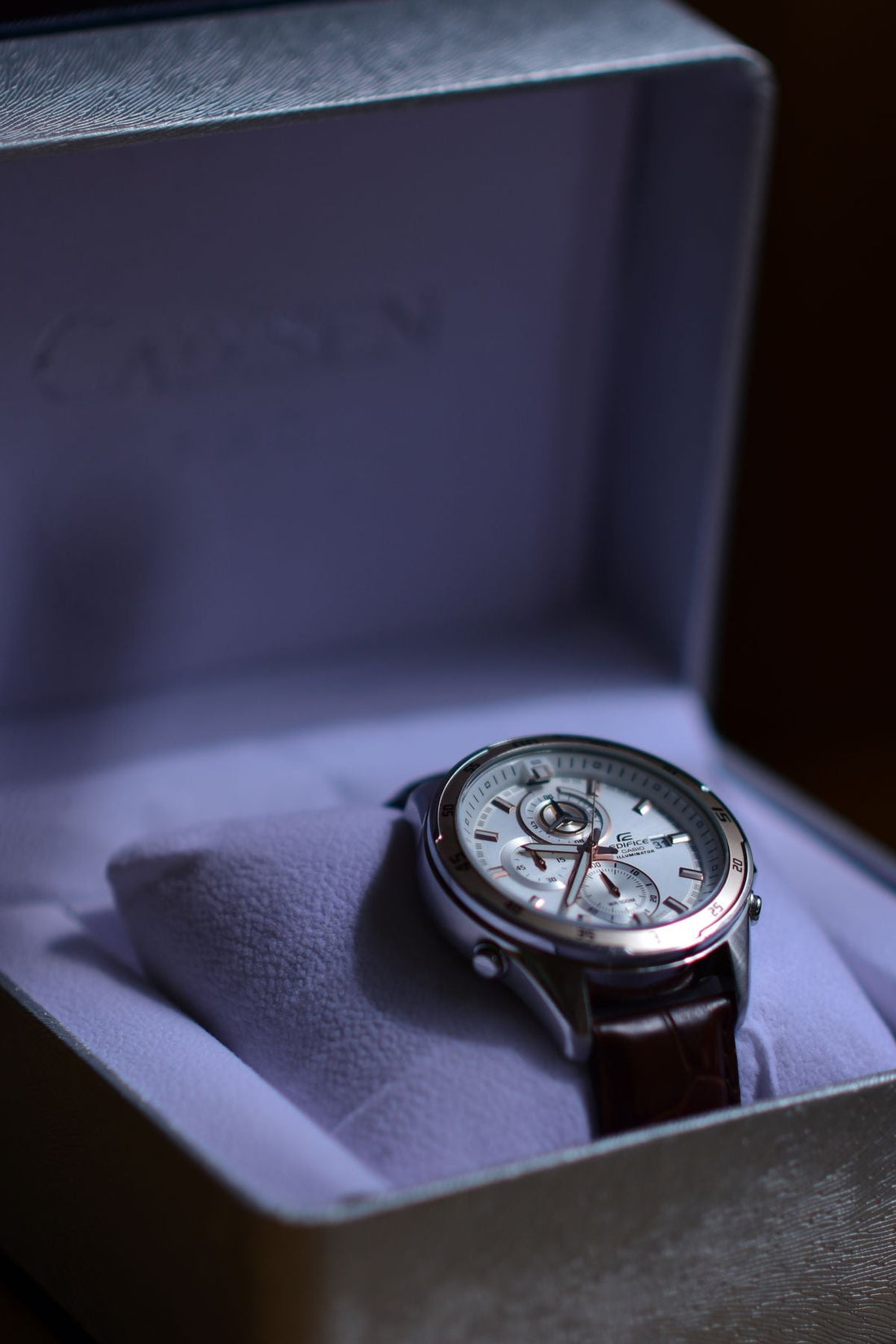 Montre dans un coffret cadeau élégant